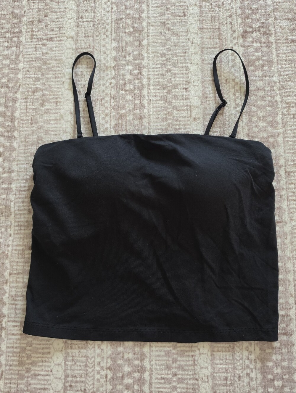 Uniqlo AIRism Black Padded Convertible Strap Camisole Top - Size Small